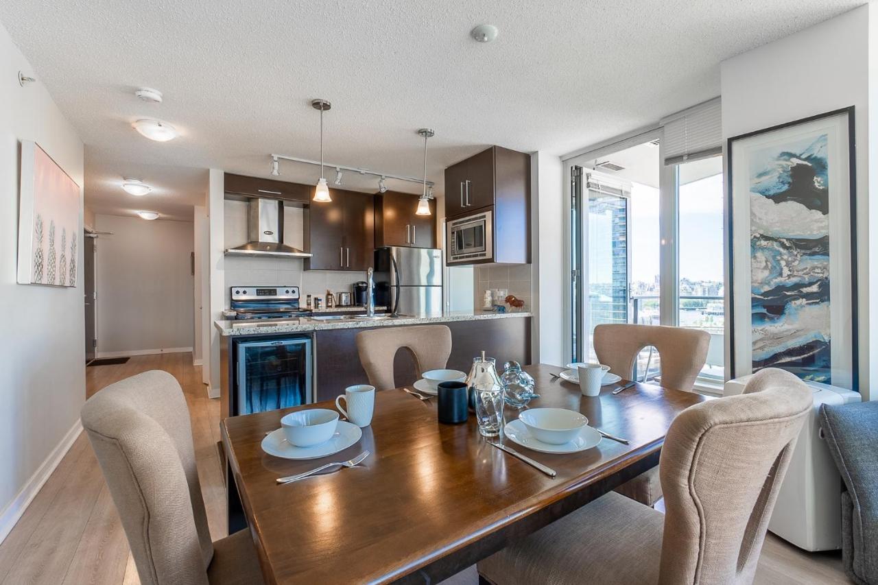 Stunning 2 Bedroom Condo With Downtown Views!!! וונקובר מראה חיצוני תמונה
