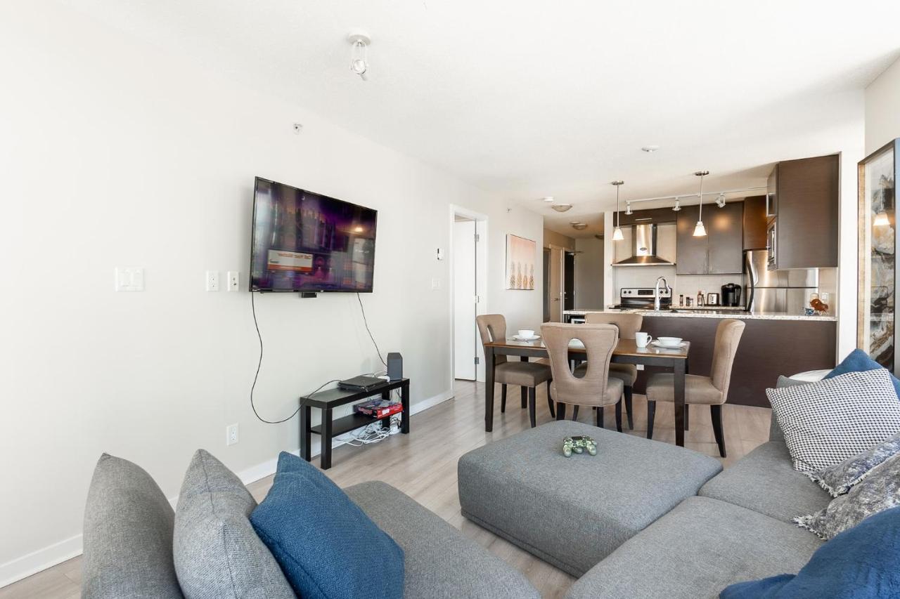 Stunning 2 Bedroom Condo With Downtown Views!!! וונקובר מראה חיצוני תמונה